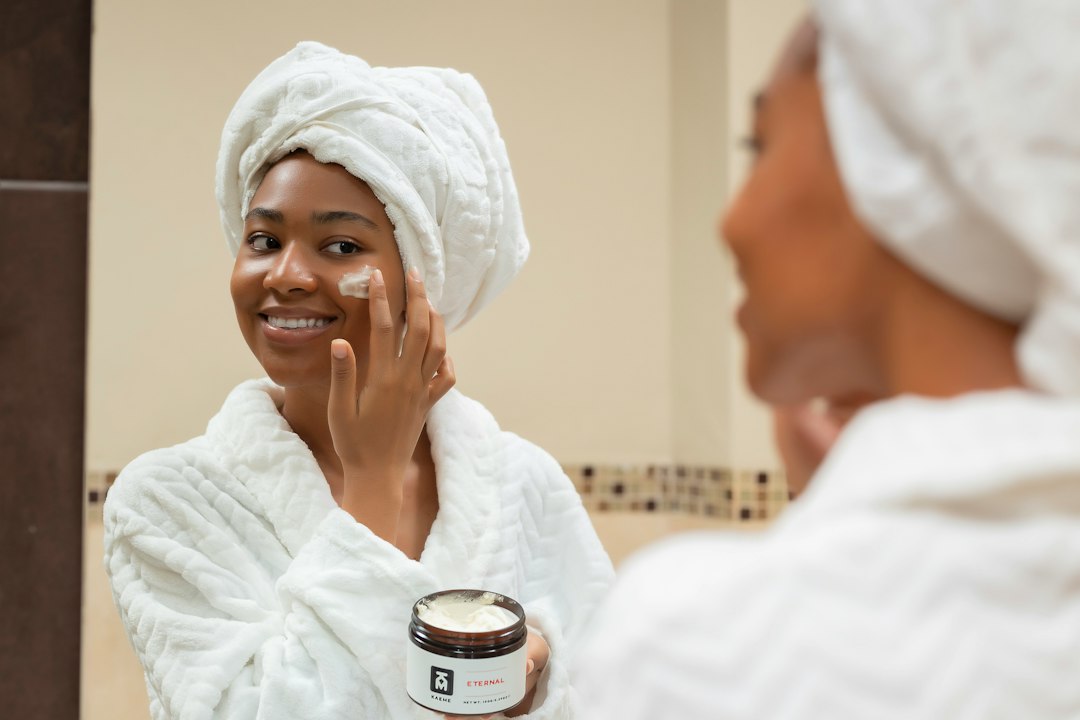 moisturizer-sensitive-skin-canada